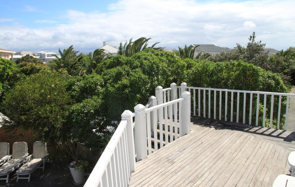Sea Breeze Beach House Plettenberg Bay Εξωτερικό φωτογραφία