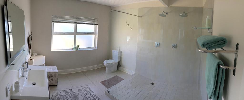 Sea Breeze Beach House Plettenberg Bay Εξωτερικό φωτογραφία